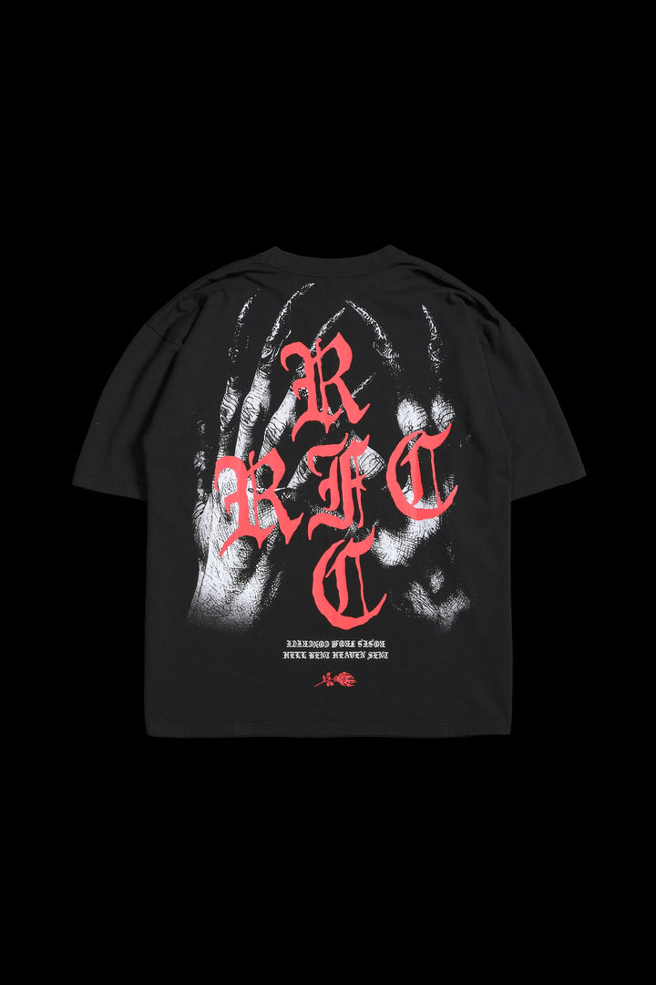 Idle Hands 199X Oversized Tee in Black