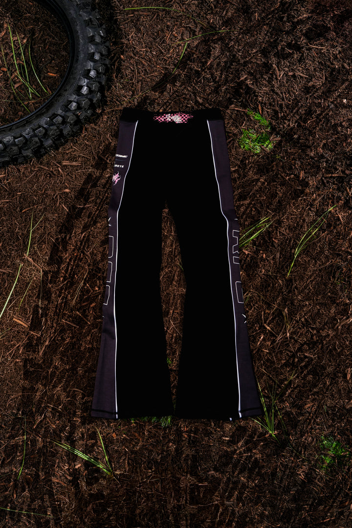 Circuit Track Pookie V Shape Pants in Black