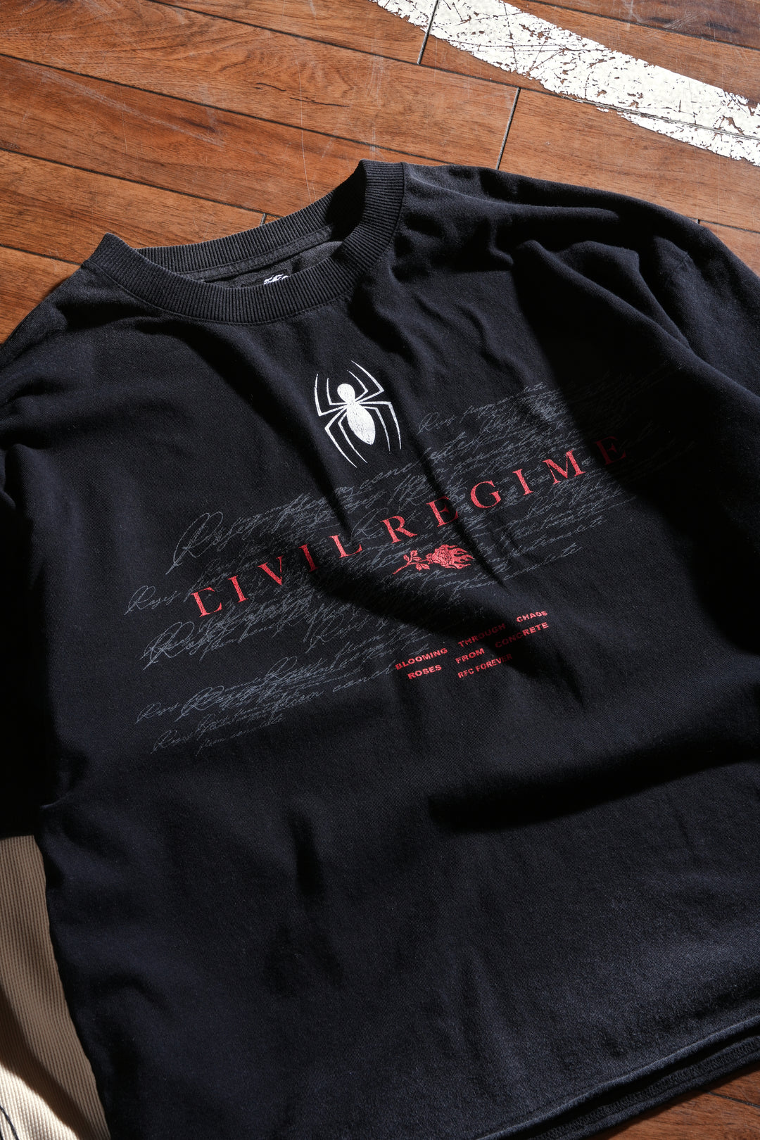 Kiss Me Distressed Twofer in Butter