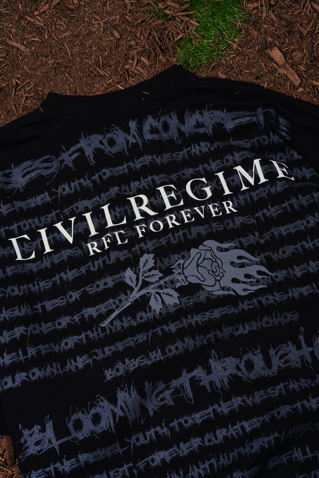 Miss Me? "Side By Side" 199X Oversized Tee in Black