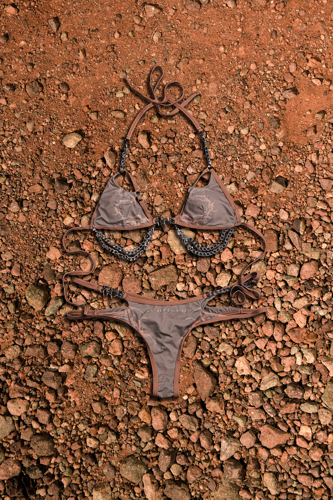 Unchained Chainkini Bottom in Fudge