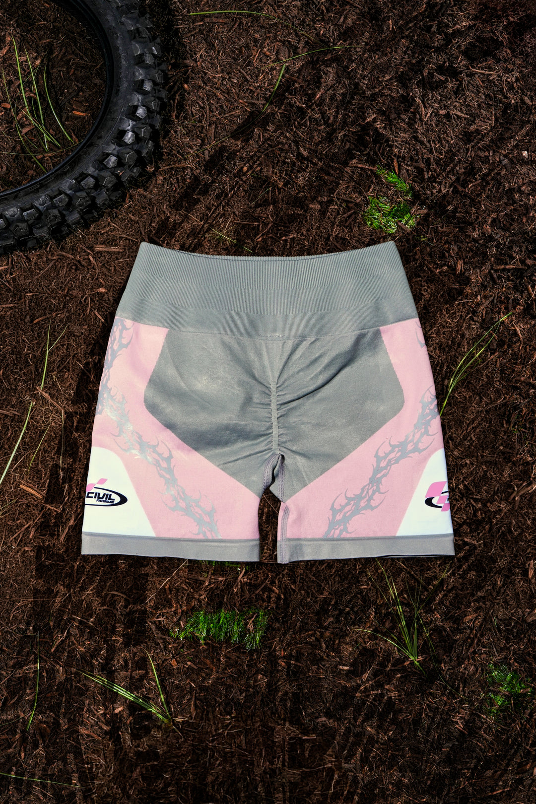 Distorted Candy Kelly Seamless Shorts in Heather Gray
