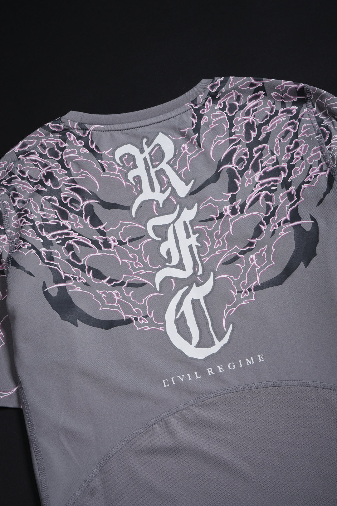 Asylum Flex Scoop S/S Compression Tee in Ash Gray