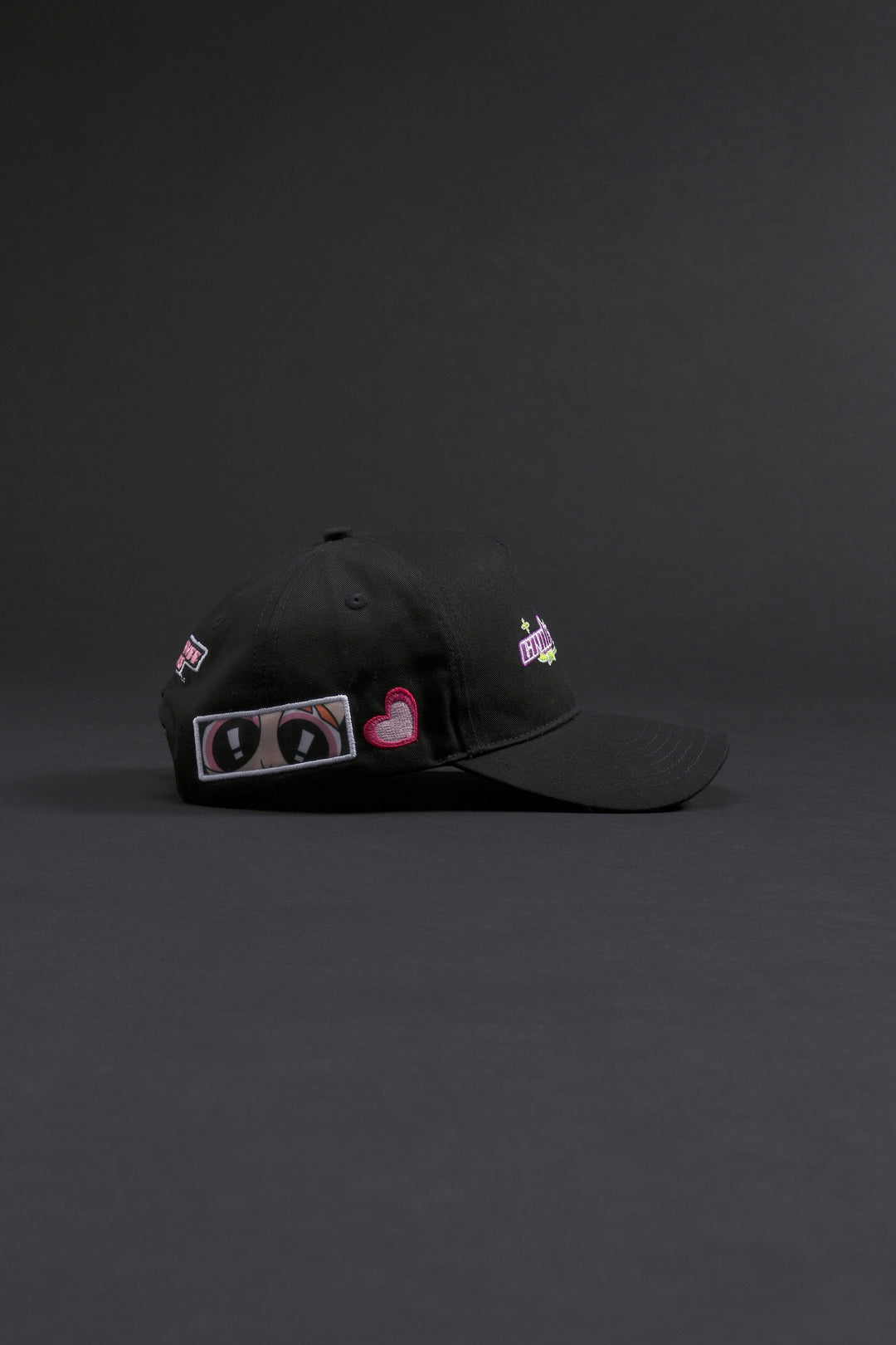 Blossom's Halo 5 Panel Strapback Hat in Black