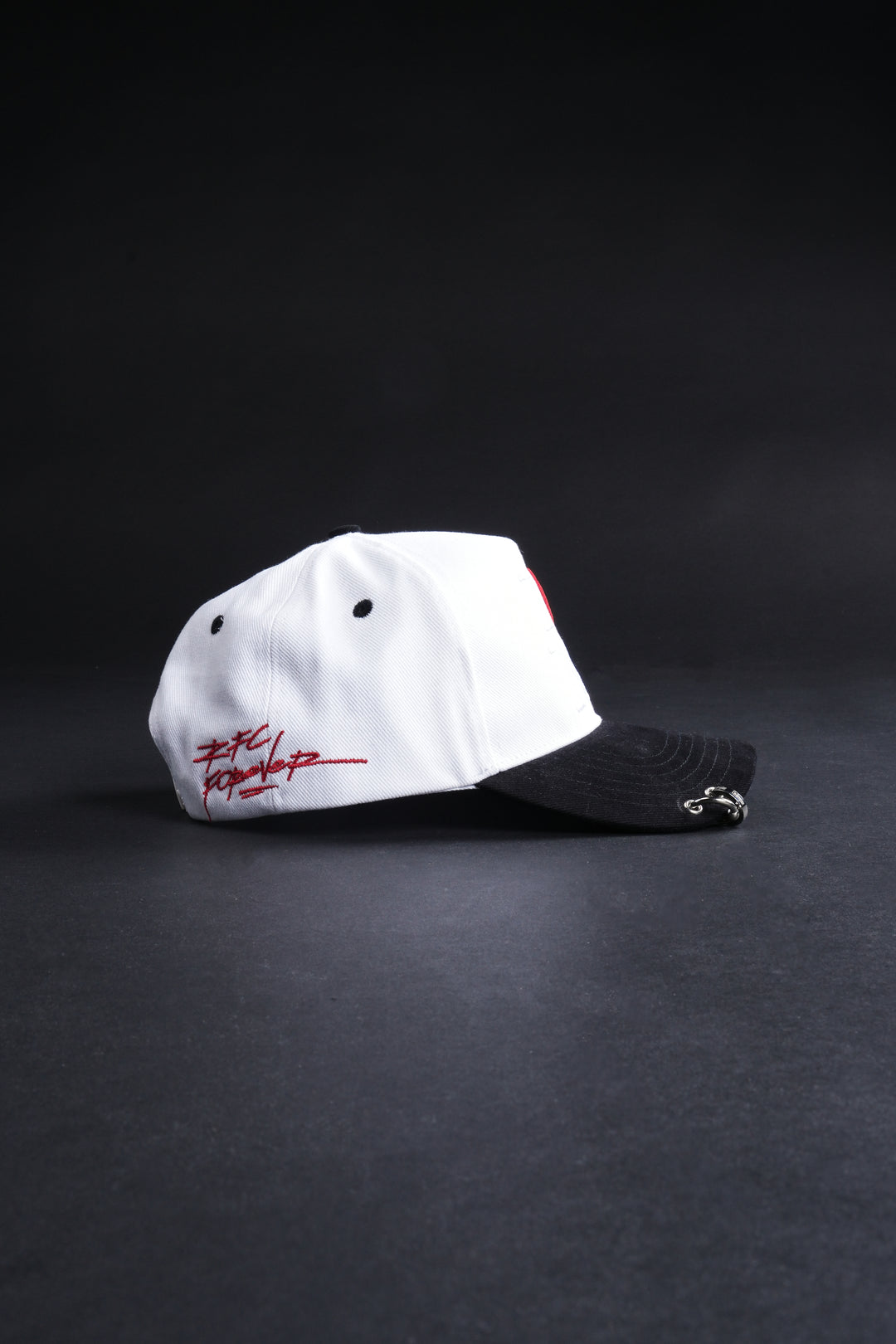 Airhead 5 Panel Strapback Hat in White/Black
