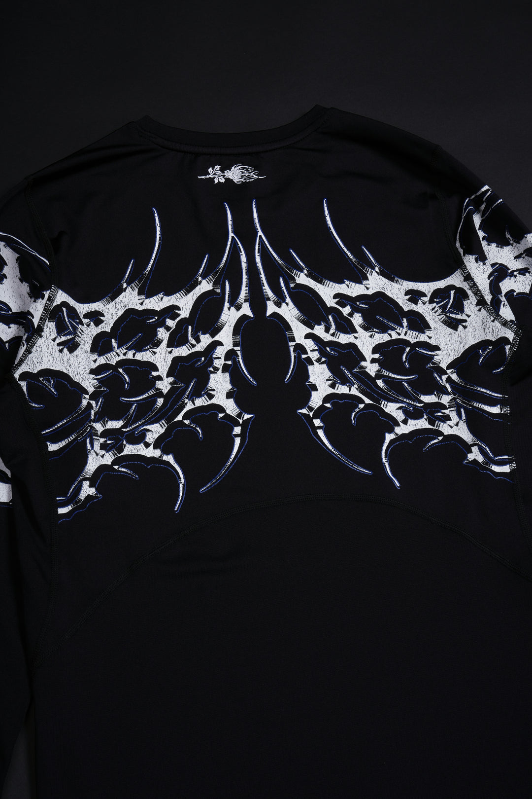 Dark Mode Flex Scoop L/S Compression Shirt in Black