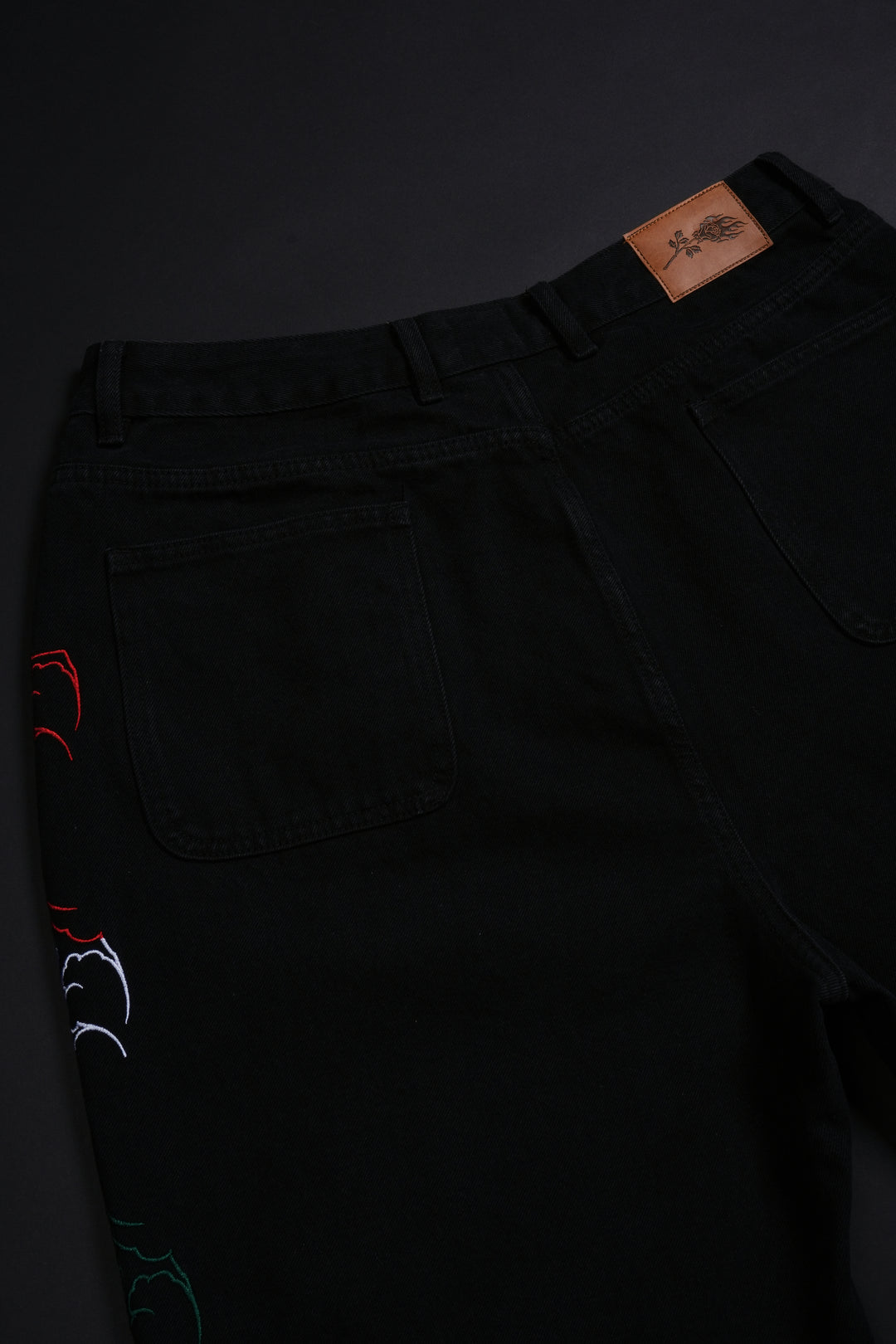 Fuego Regime Jorts in Black