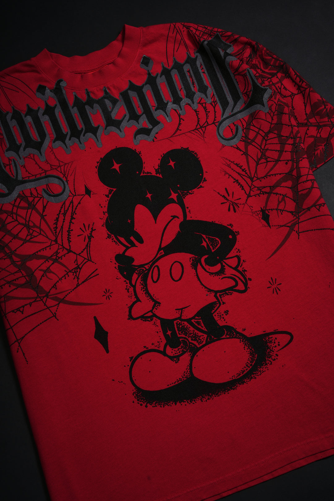 Cobweb Mickey American Classic Oversized Tee in Red