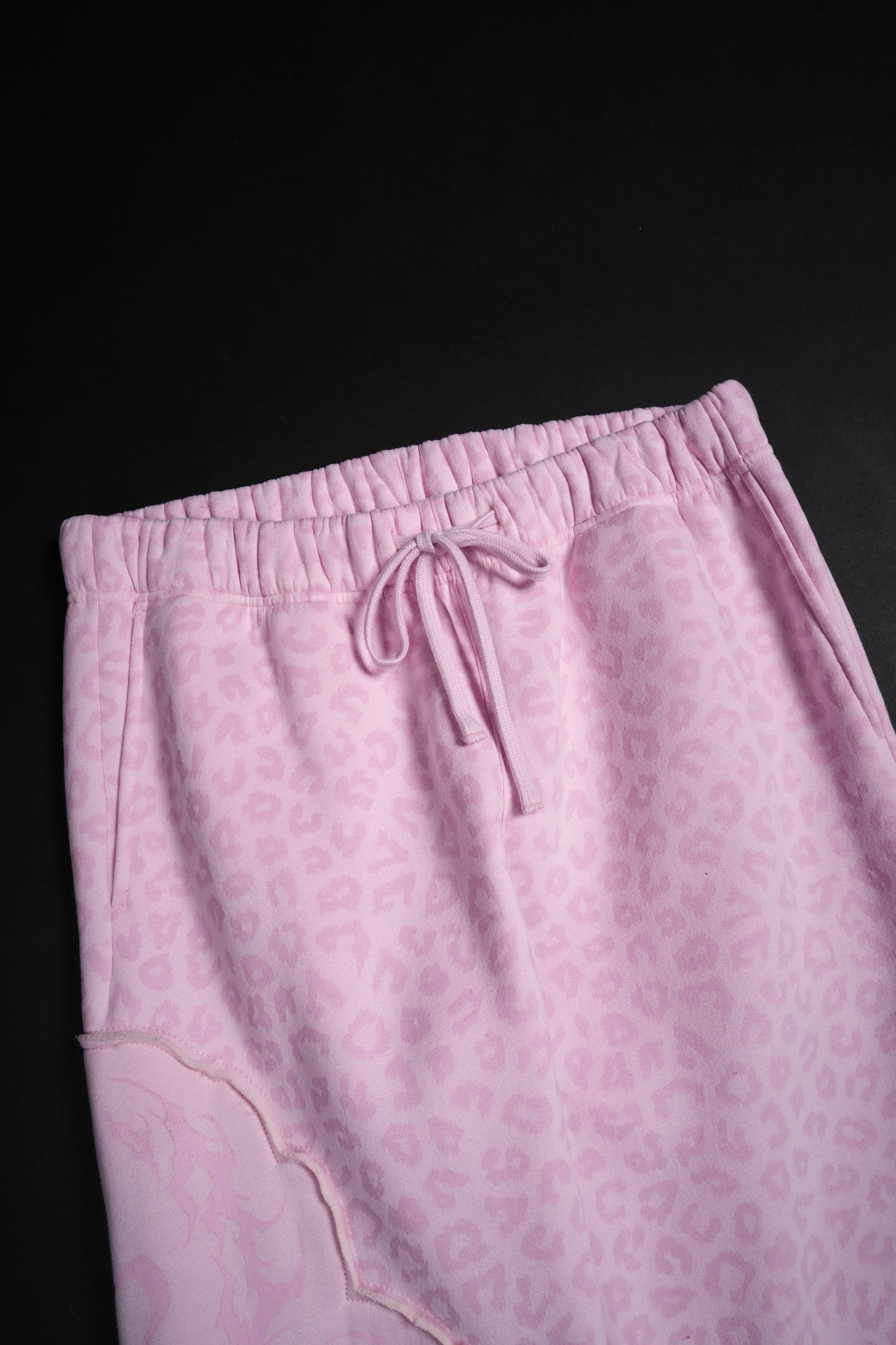 Chaos Luxe Wide Leg Fleece Pants in Baby Pink Cheetah