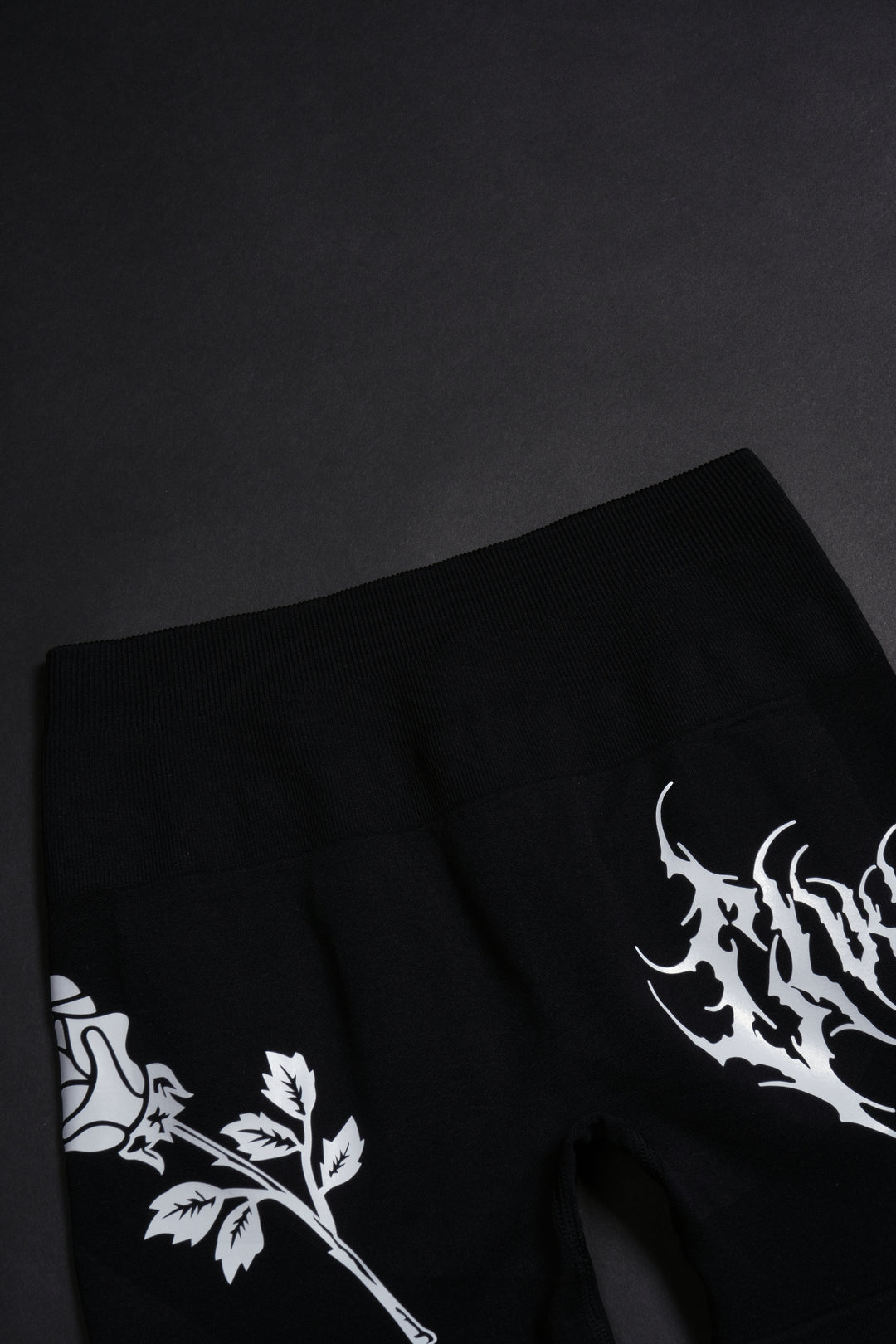 Sigilism Roses Kelly Seamless Shorts in Black