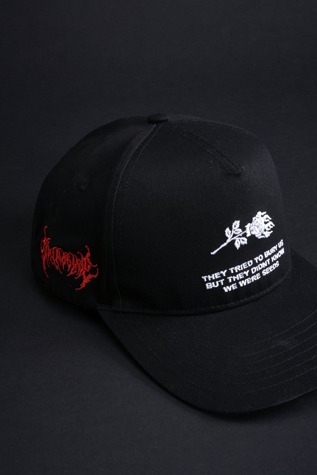 On The Rise 5 Panel Snapback Hat in Black