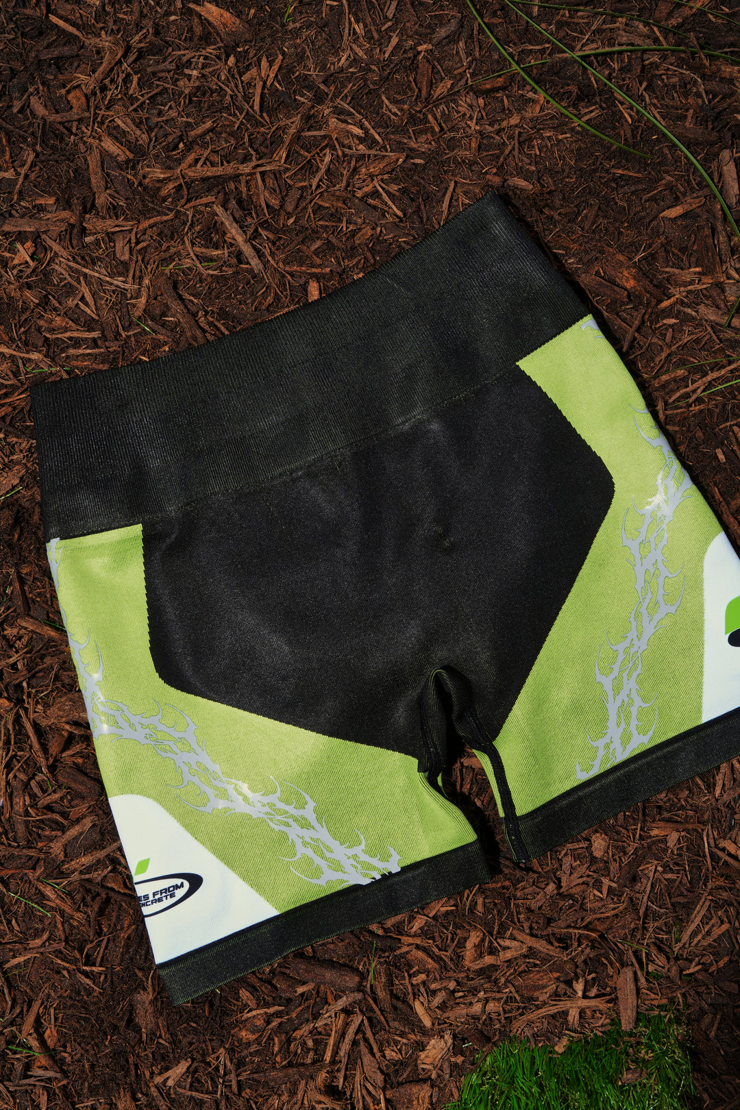 Distorted Candy Kelly Seamless Shorts in Black