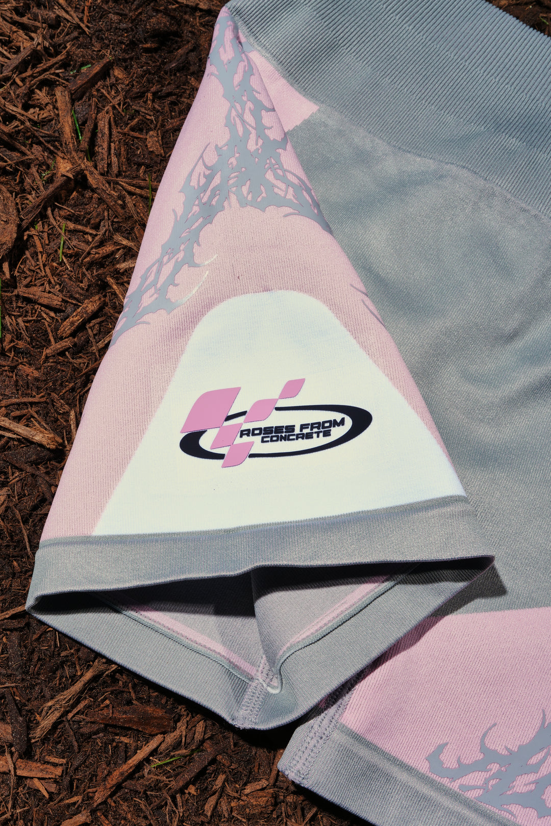 Distorted Candy Kelly Seamless Shorts in Heather Gray