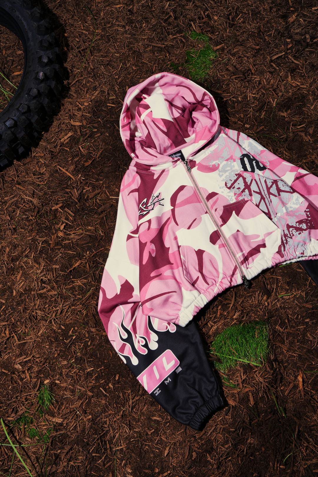 WMX Dept Ultra Crop Zip Up Hoodie in Baby Pink Camo