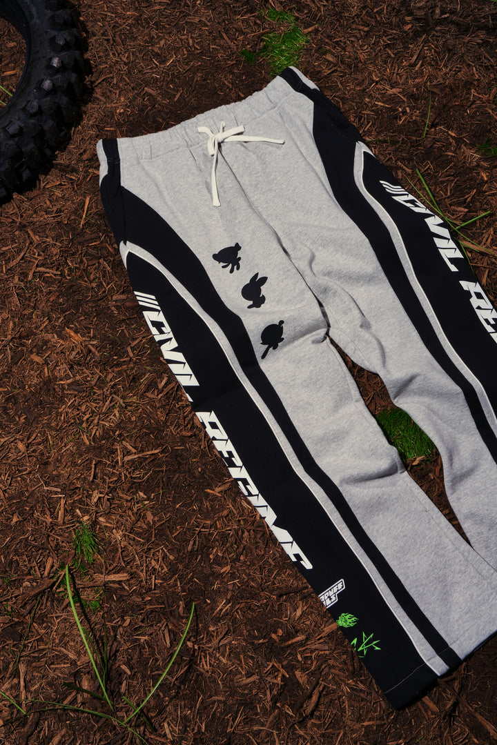 Citizens Of Townsville Eternal Wide Leg Fleece Pants in Heather Gray