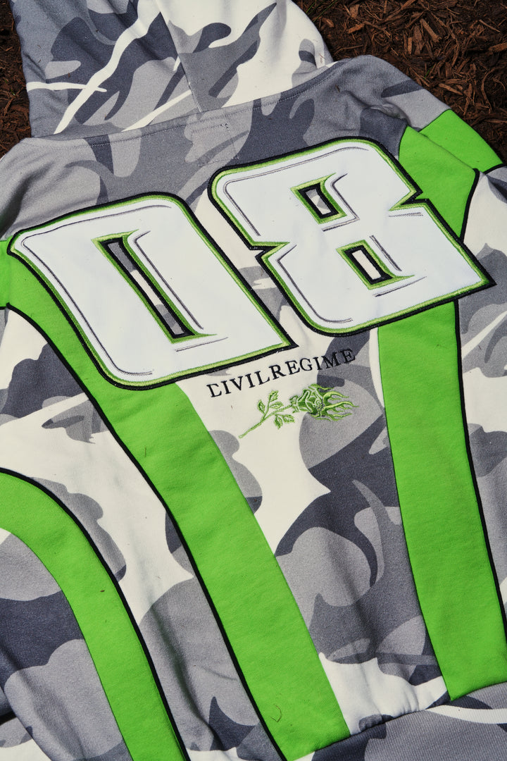 Arctic Warfare Civil Zip Up Hoodie in Camo