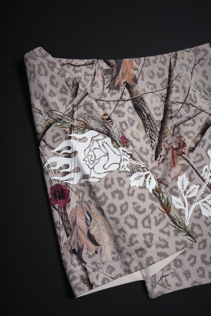 Concrete Training Seamless Shorts in Real Leopard Camo