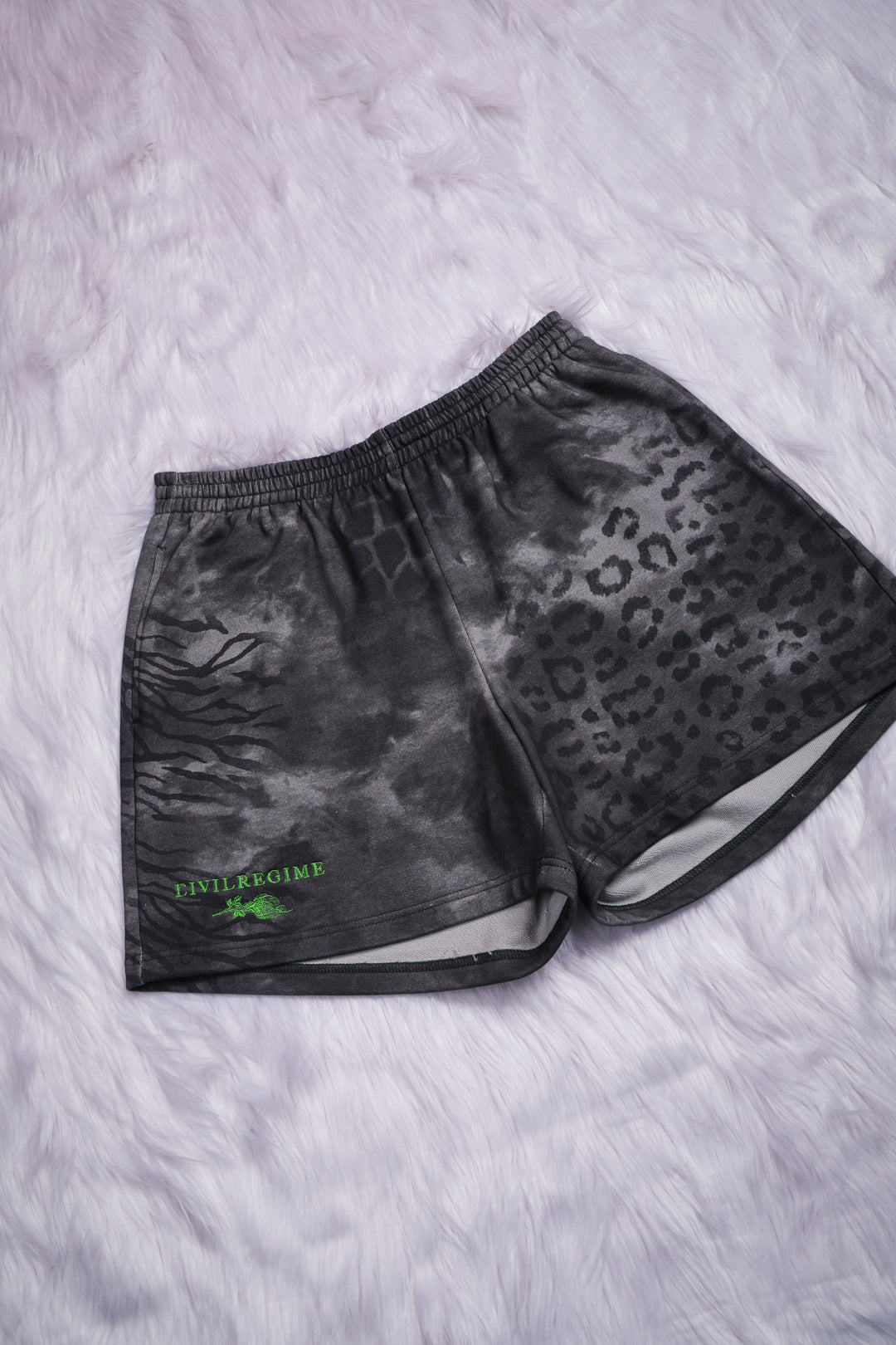 Passion From Concrete Thorns Baggy Shorts in Black