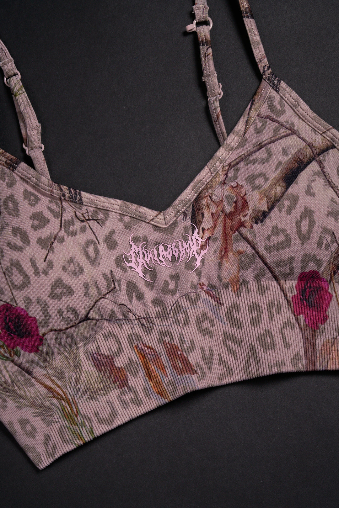 Concrete Forest Kelly Seamless Bra in Real Leopard Camo