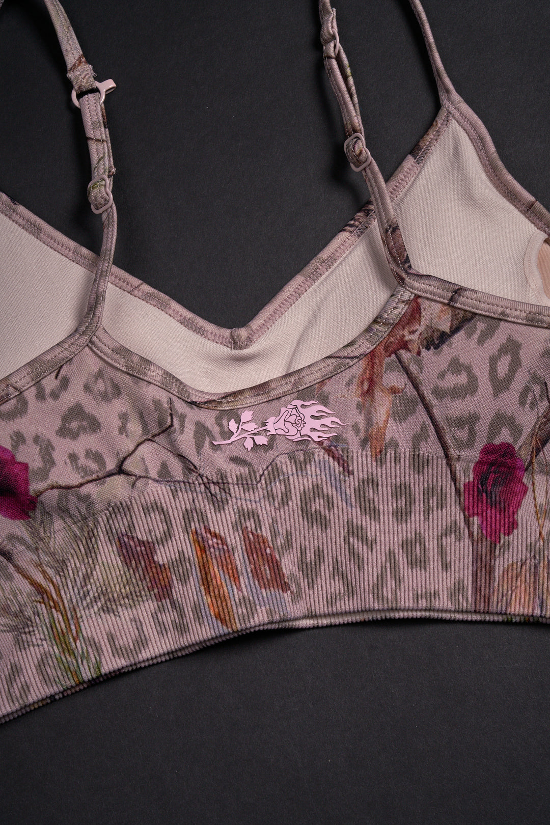 Concrete Forest Kelly Seamless Bra in Real Leopard Camo