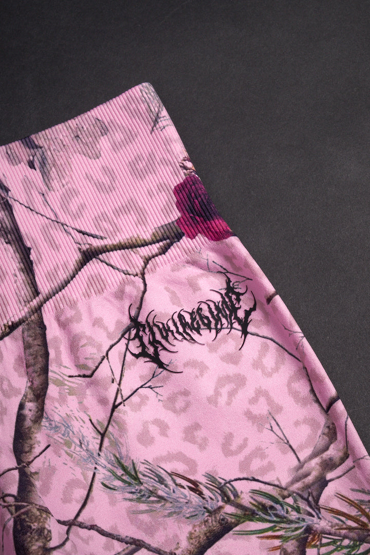 Concrete Forest Kelly Seamless Scrunch Leggings in Baby Pink Real Leopard Camo