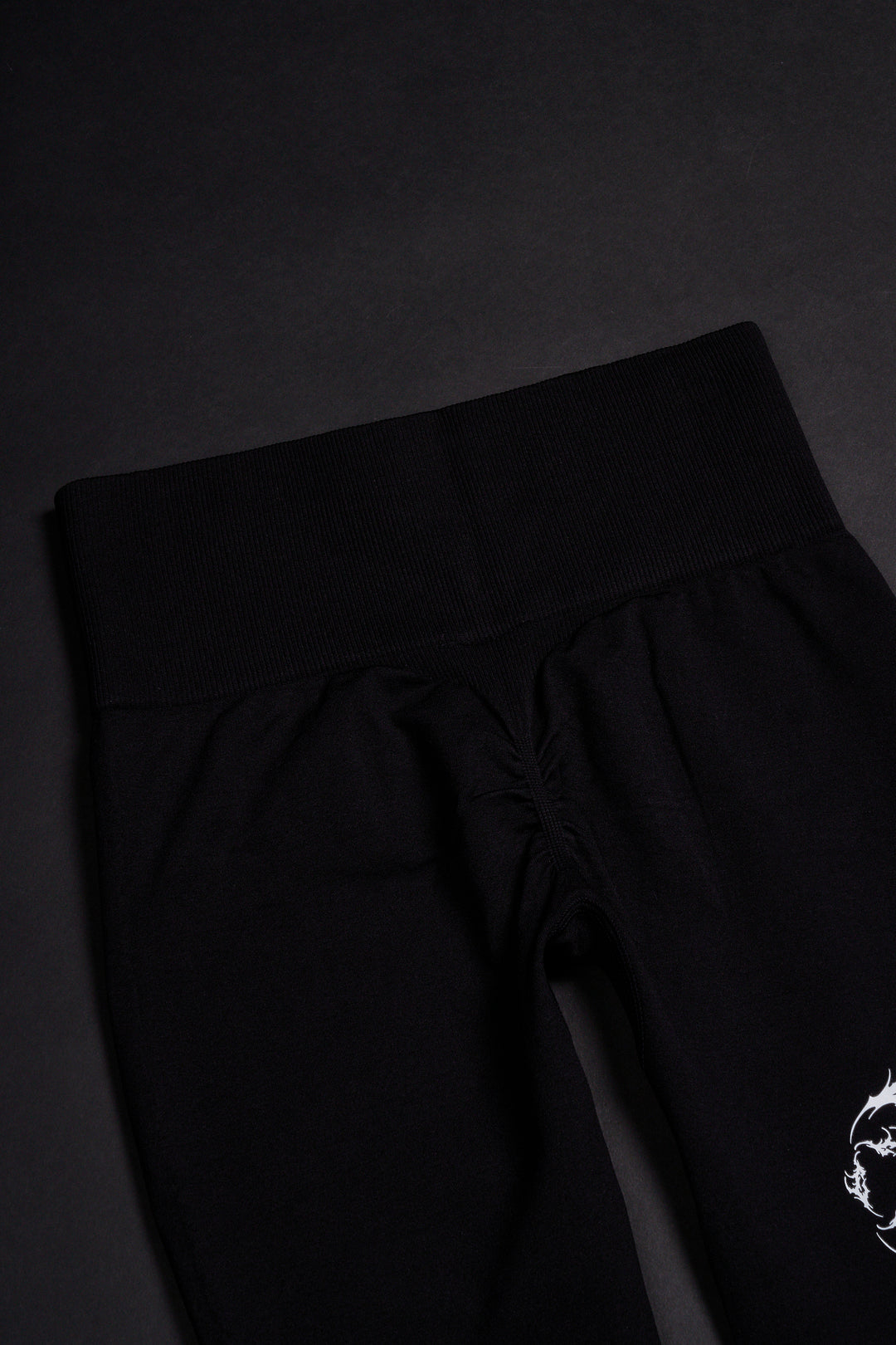 Rise Up Kelly Seamless Scrunch Leggings in Black