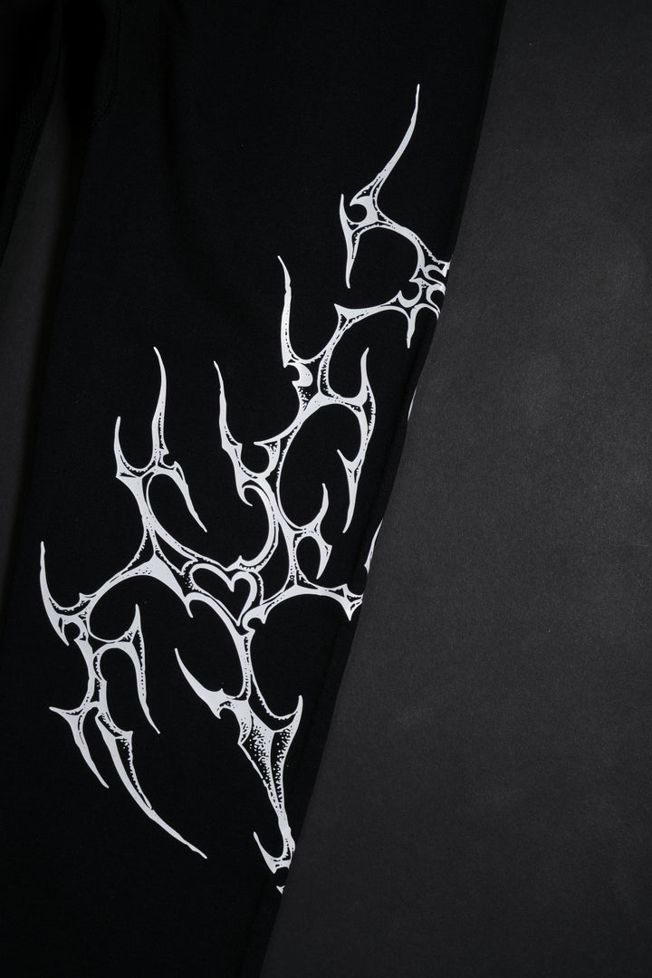 Midnight Veins Kelly Seamless Scrunch Leggings in Black