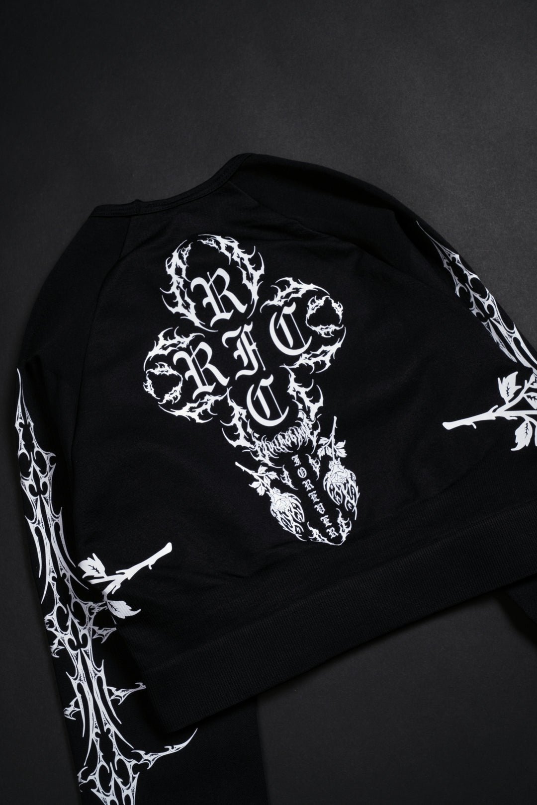 Sinister Bloom Seamless L/S Top in Black