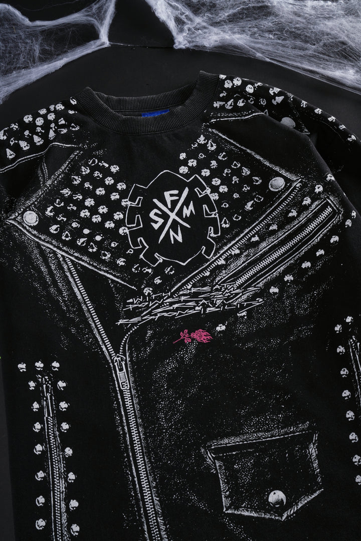 Circle Webs SBS 199X Oversized Tee in Vintage Black