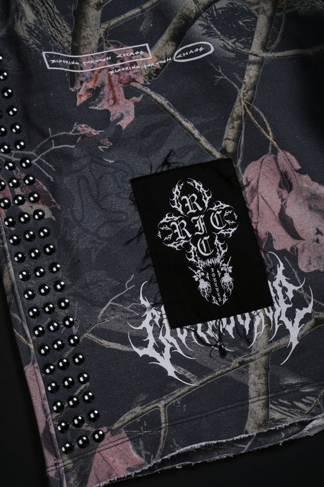 Bloom Bankai Beast Shorts in Bankai Camo