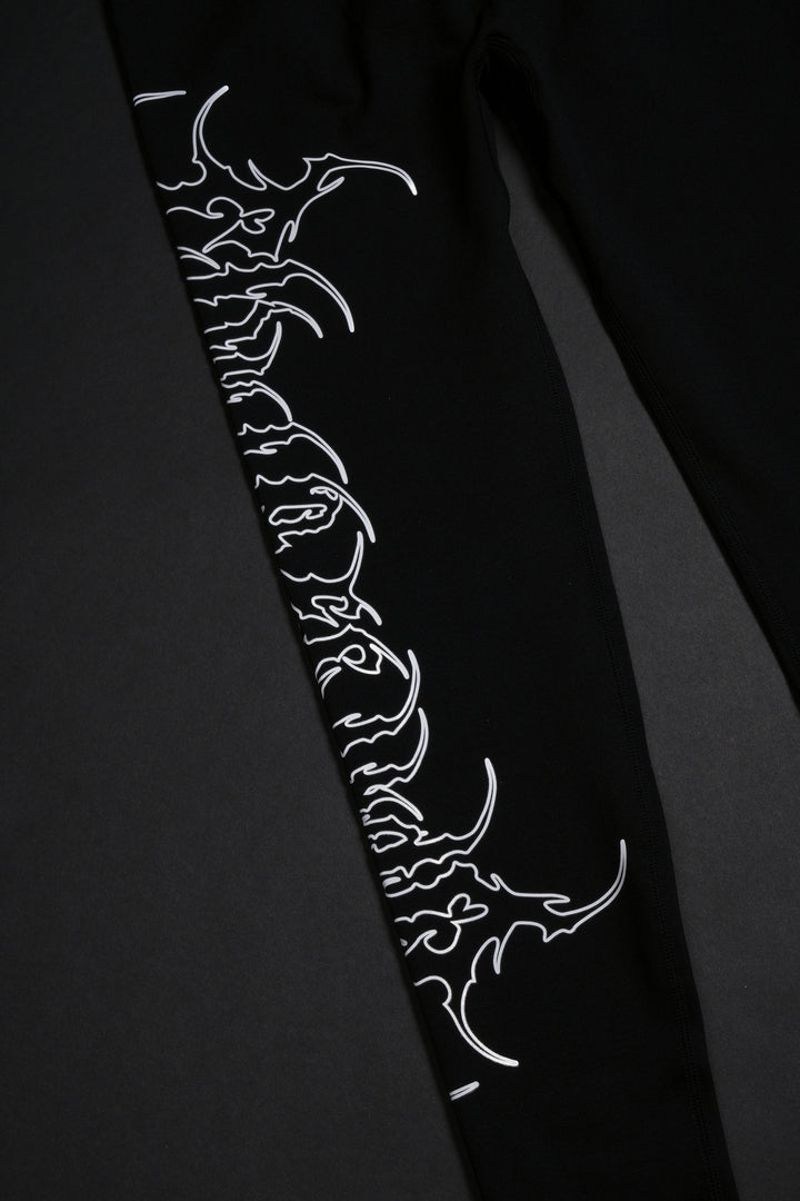 Chaos Core Kelly Seamless Scrunch Leggings in Black