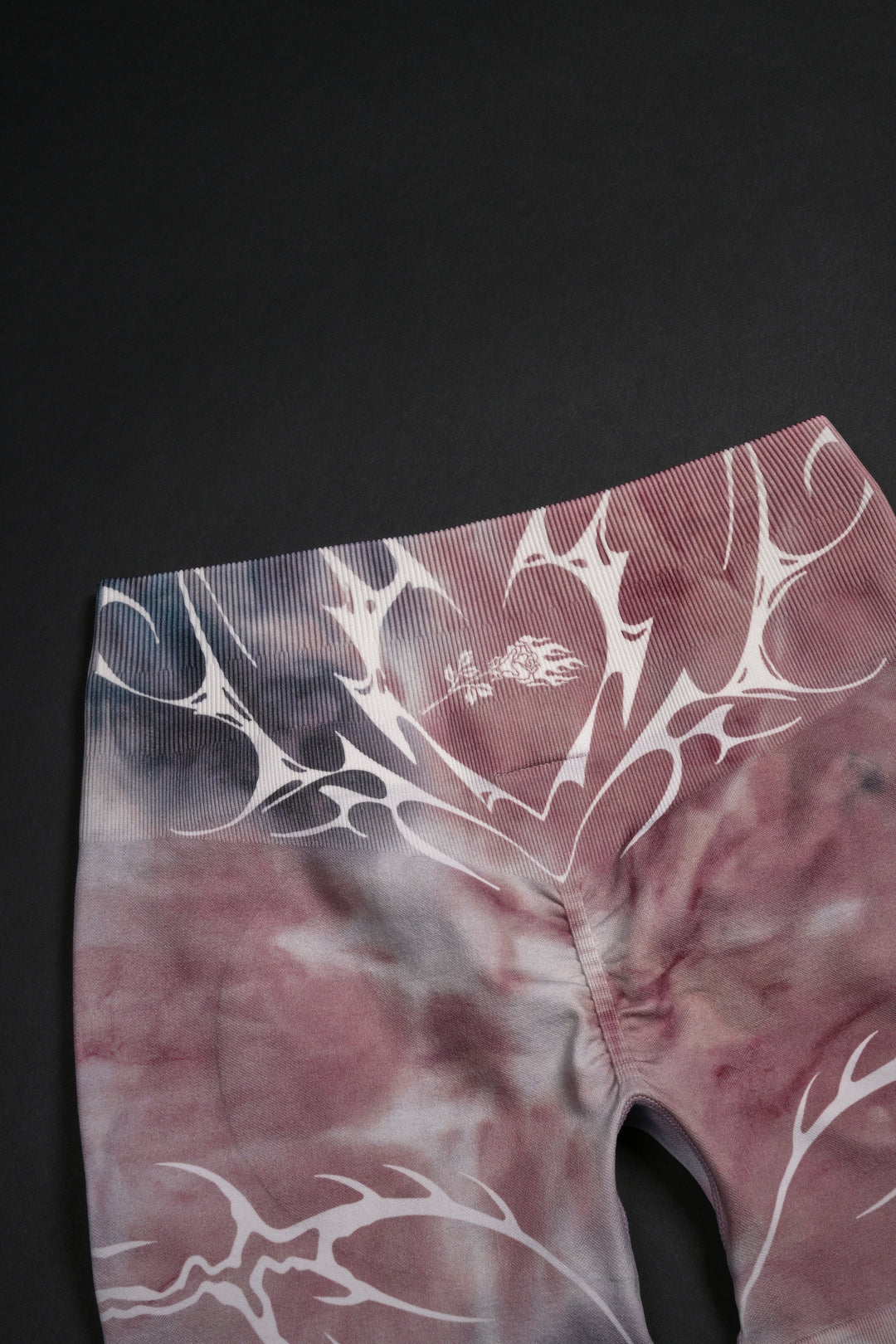 Heart's Eclipse Kelly Seamless Shorts in Rose Storm Wash