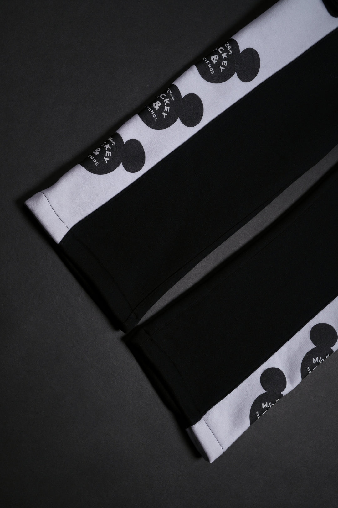 Mickey Wide Leg Cargo Fleece Pants in Black/White