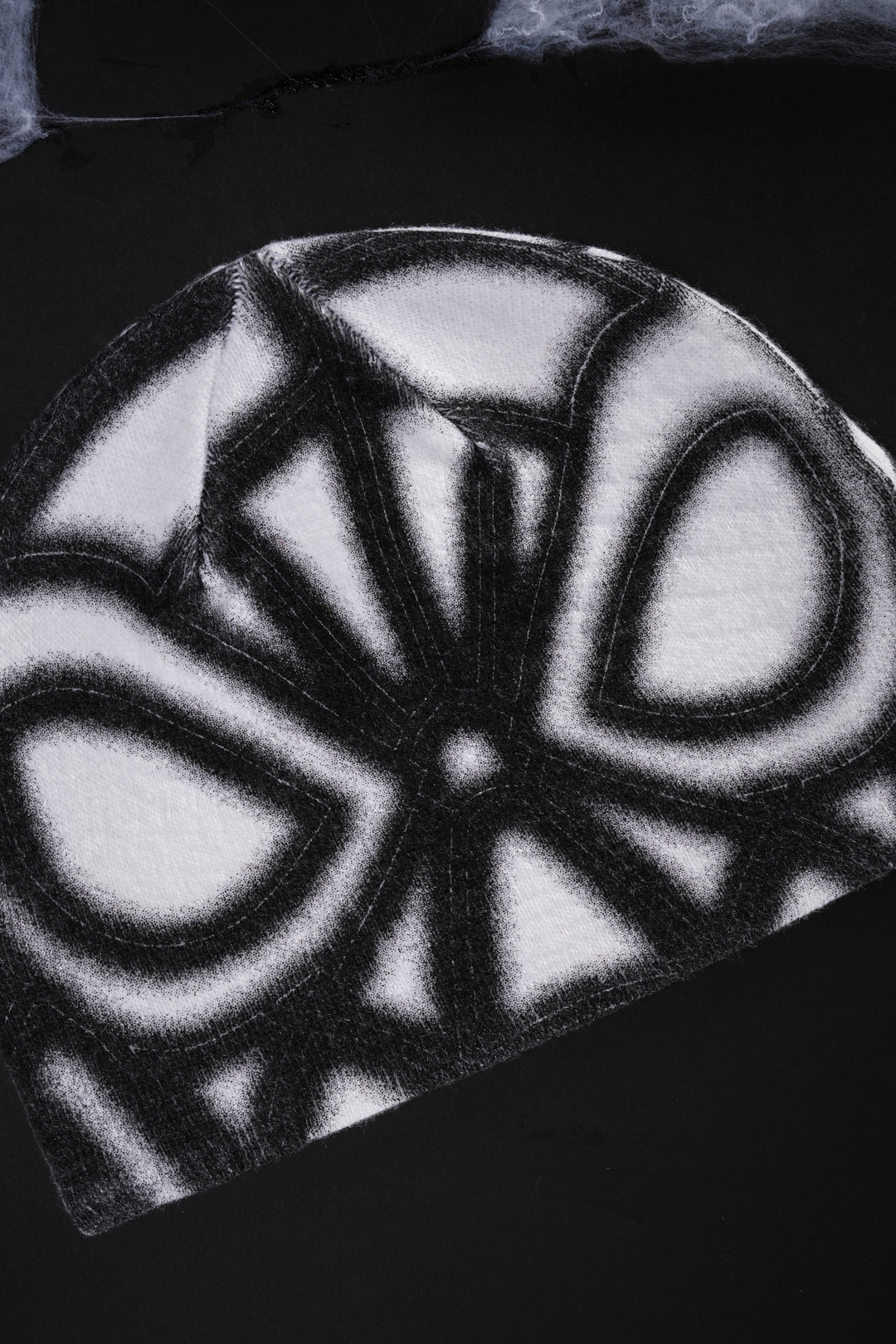 Night Crawler Civil Beanie 3.0 in White