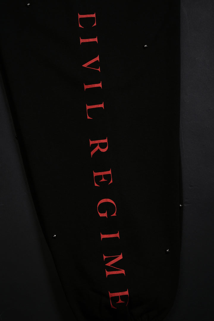 Snow Shadows Lounger Sweat Pants in Black