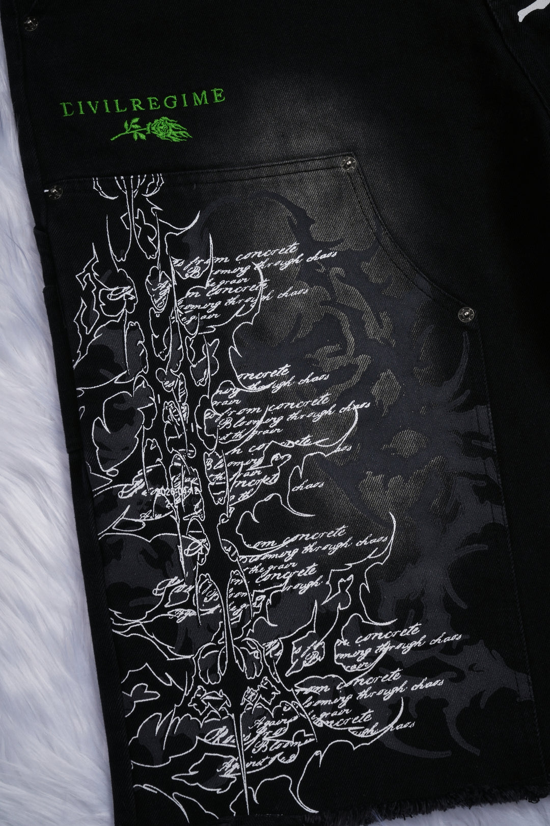 Desires Civil Jorts in Black