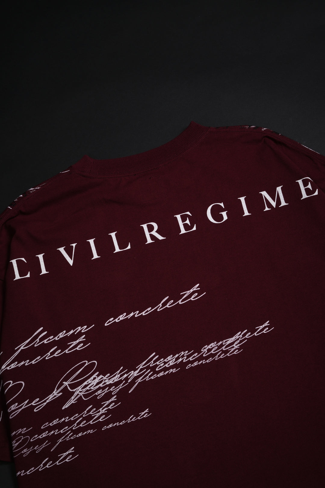 February Skies 199X Oversized Tee in Oxblood