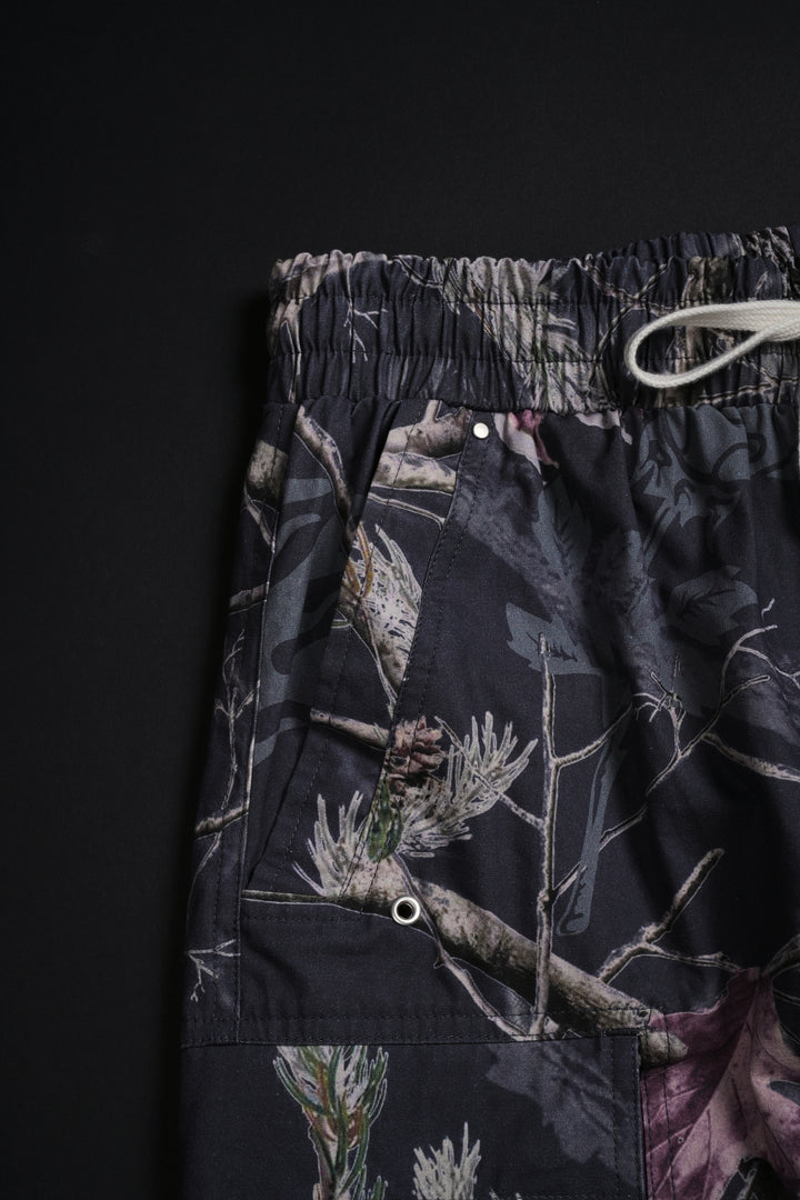 Civil Core Ultra Baggy Cargo Shorts in Bankai Camo