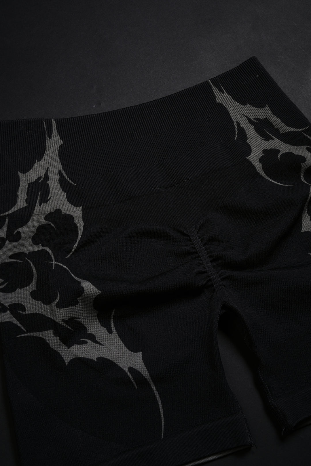 Regime Queen Kelly Seamless Shorts in Black