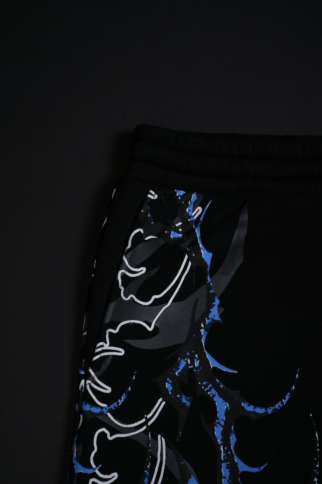 Kindred Wraith Baggy Pants in Black