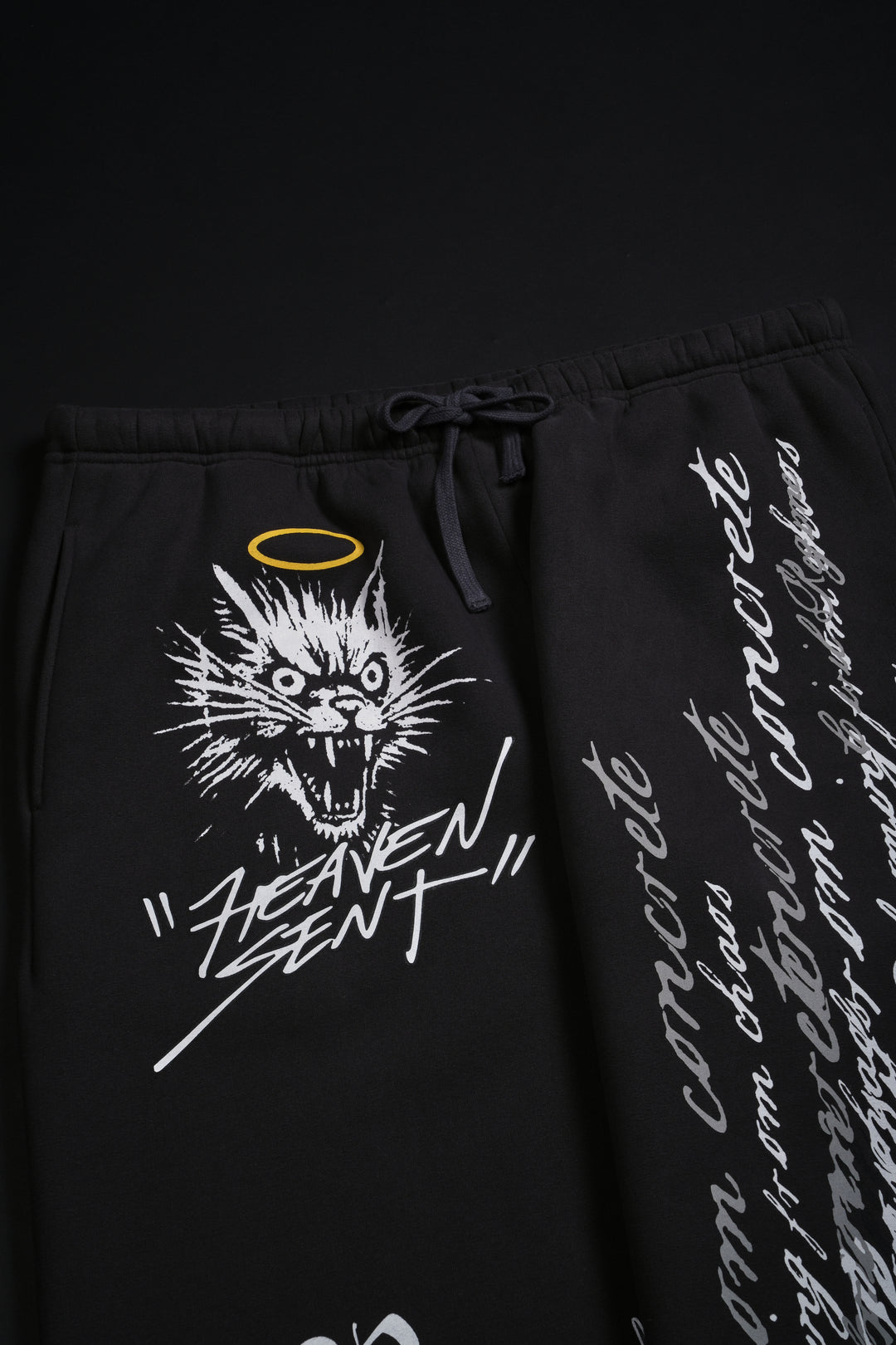 No Mercy Lounger Sweat Pants in Ash Gray