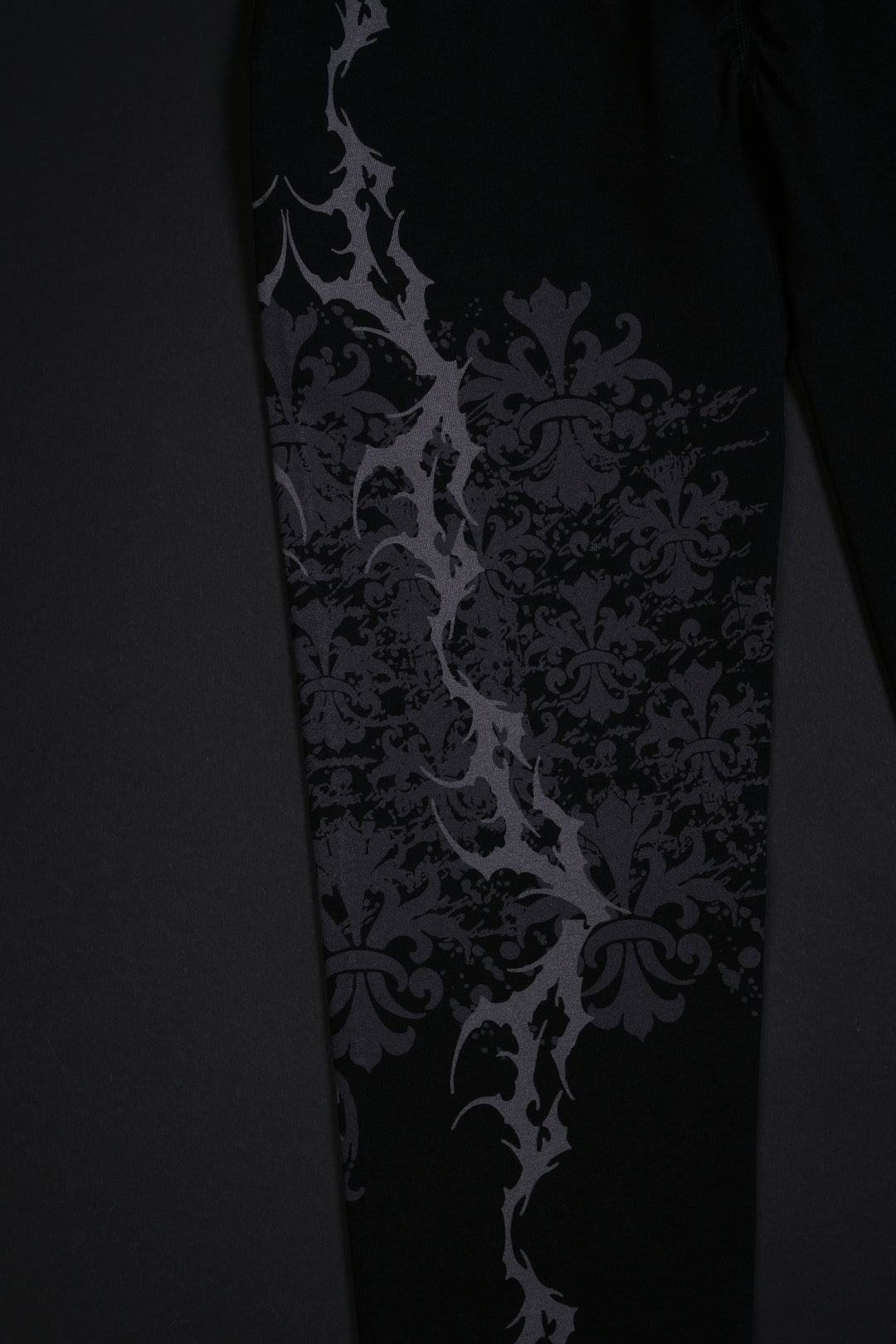 Save Yourself Kelly Seamless Scrunch Leggings in Black