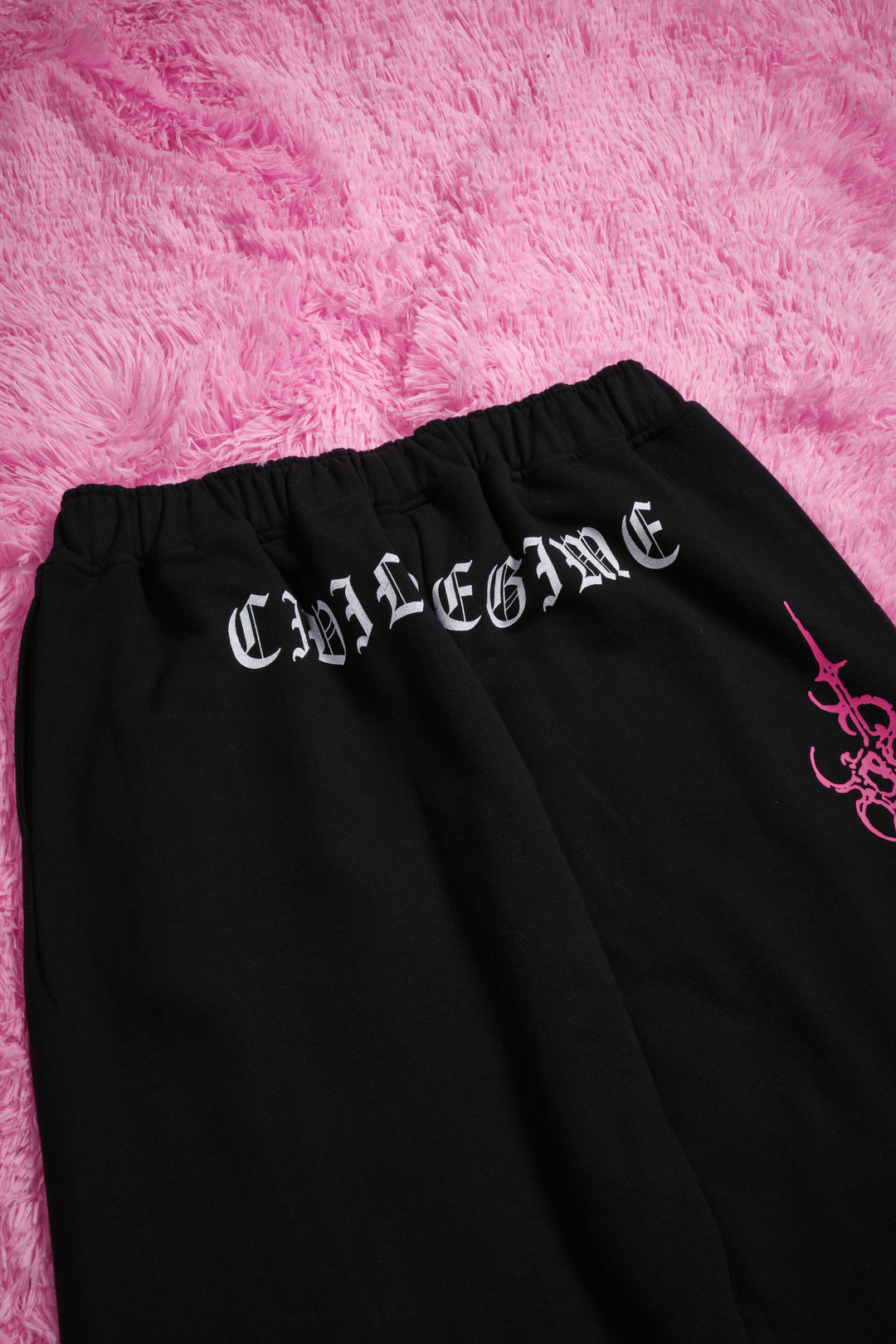 Petal With A Problem Ultra Lowrise Wide Leg Fleece Pants in Black