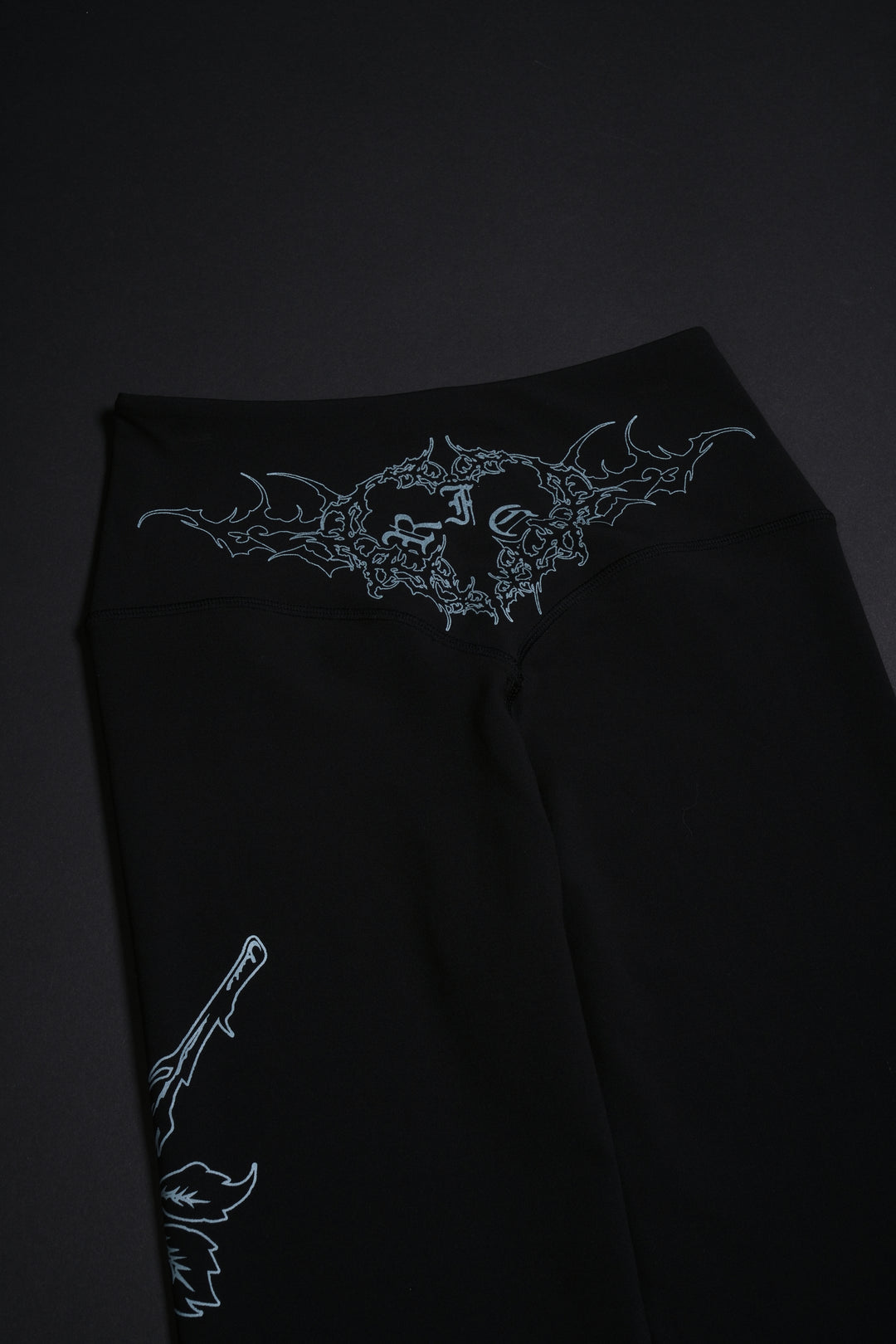 Blue Blush Thea Energy Leggings in Black