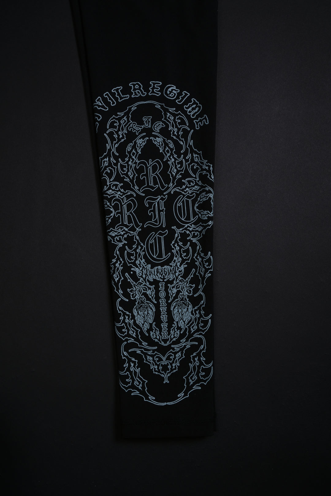 Blue Blush Thea Energy Leggings in Black