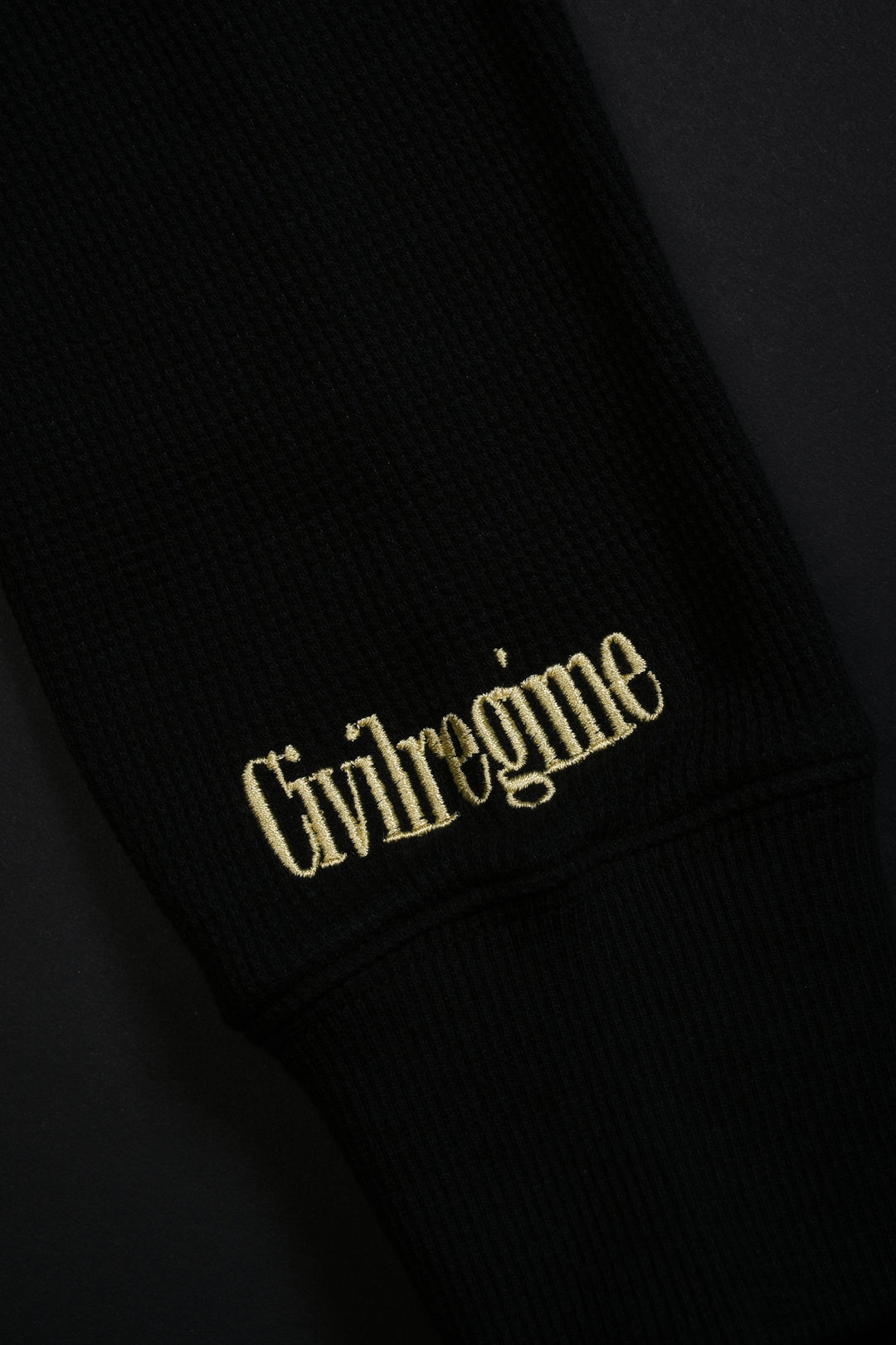 Reverse Curse Crop Waffle Thermal in Black