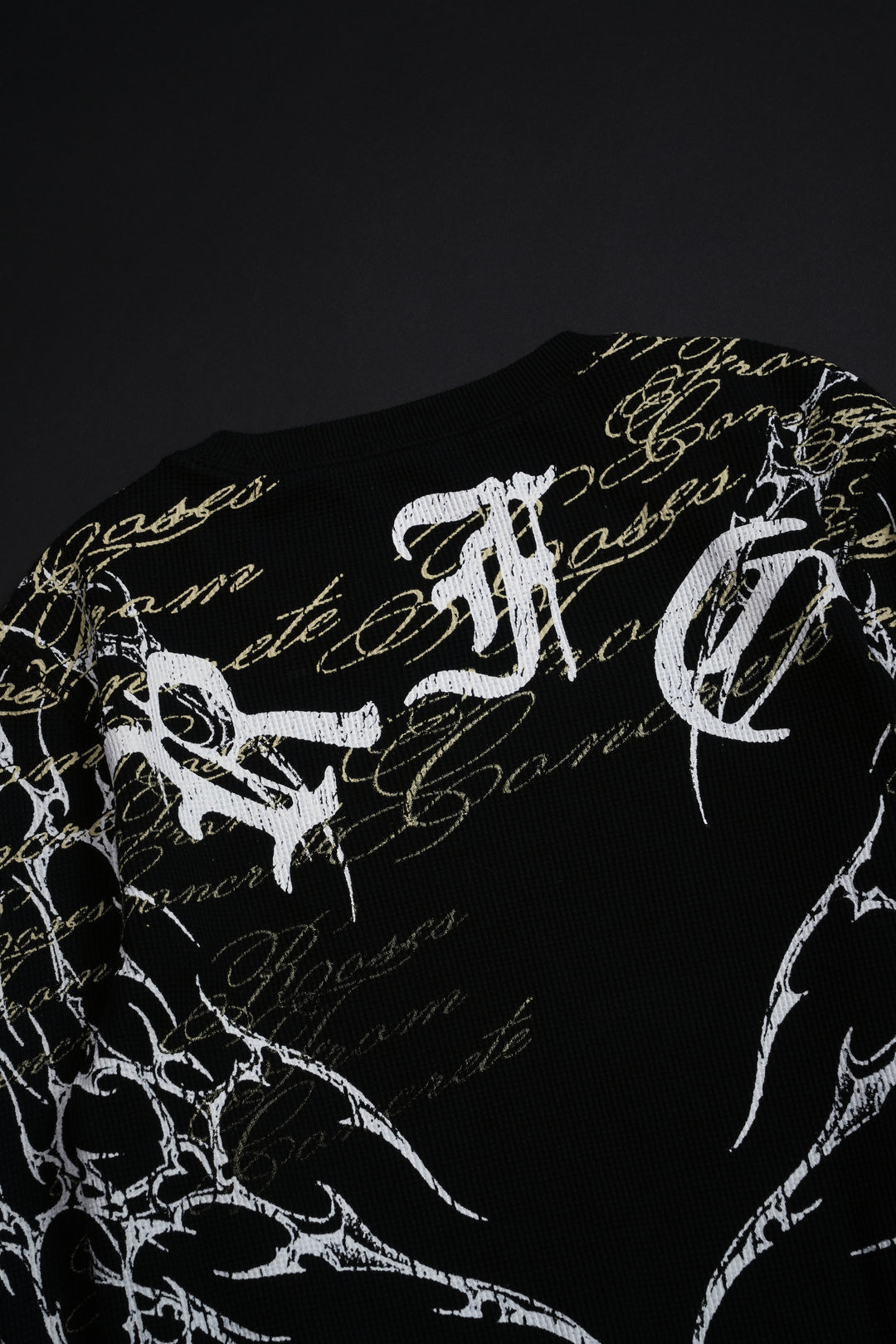 Reverse Curse Crop Waffle Thermal in Black