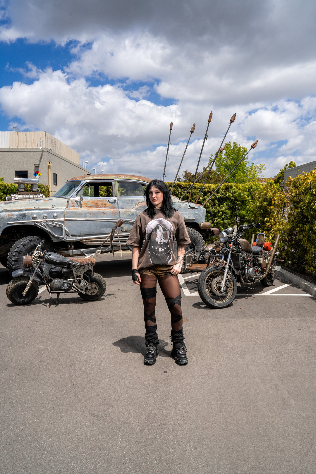 Pretty Hardcore 199X Oversized Tee in Sun Wash Brown
