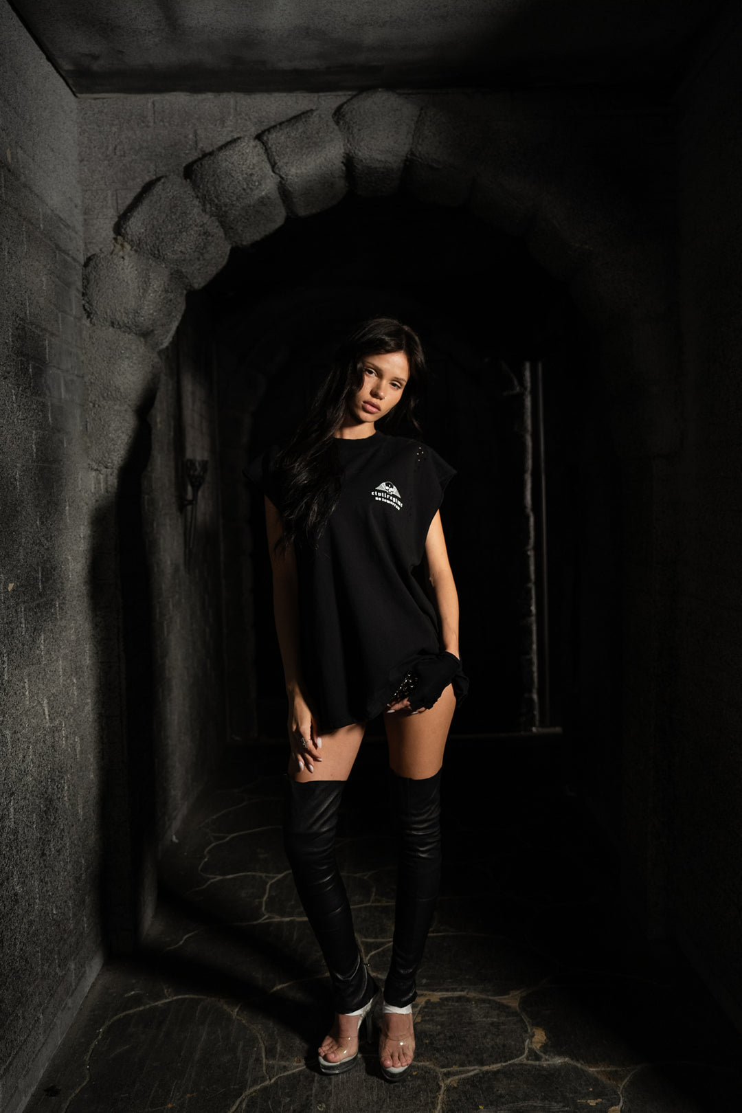 Spinal Studs FMR Muscle Tee in Black