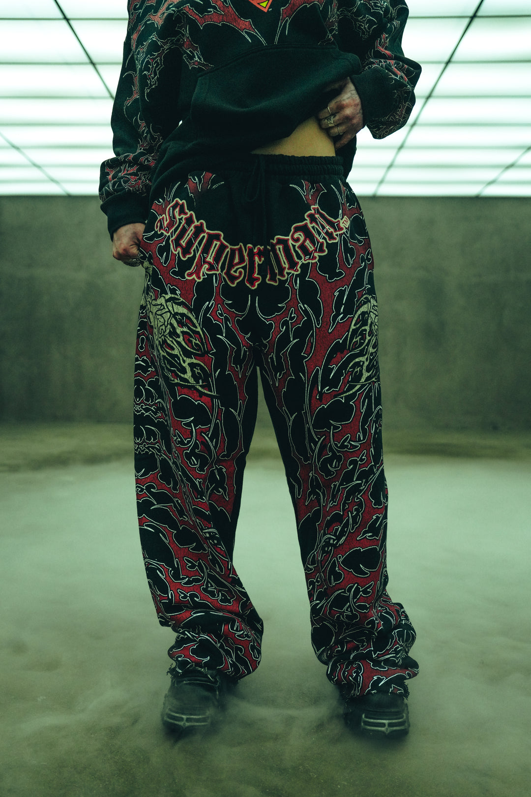 Red Death Wraith Baggy Pants in Black